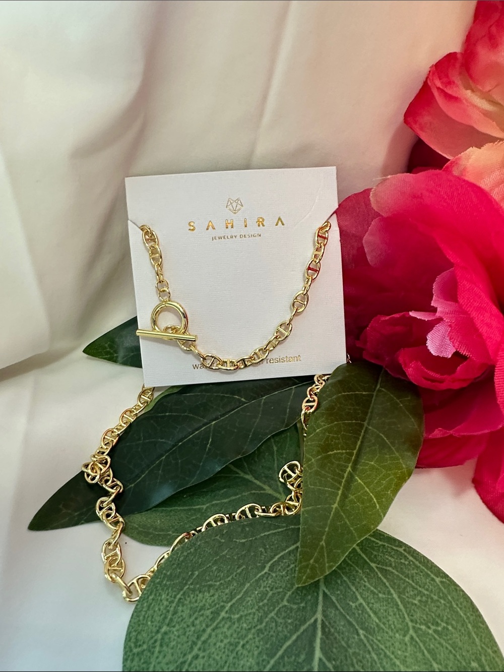 Gold Toggle Link Necklace for Women